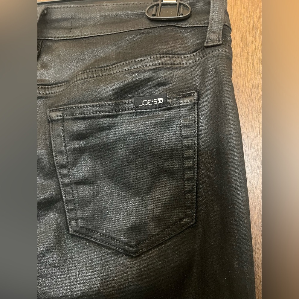 NWOT Joe’s Jeans High Waisted Charlie Jeans Size 28